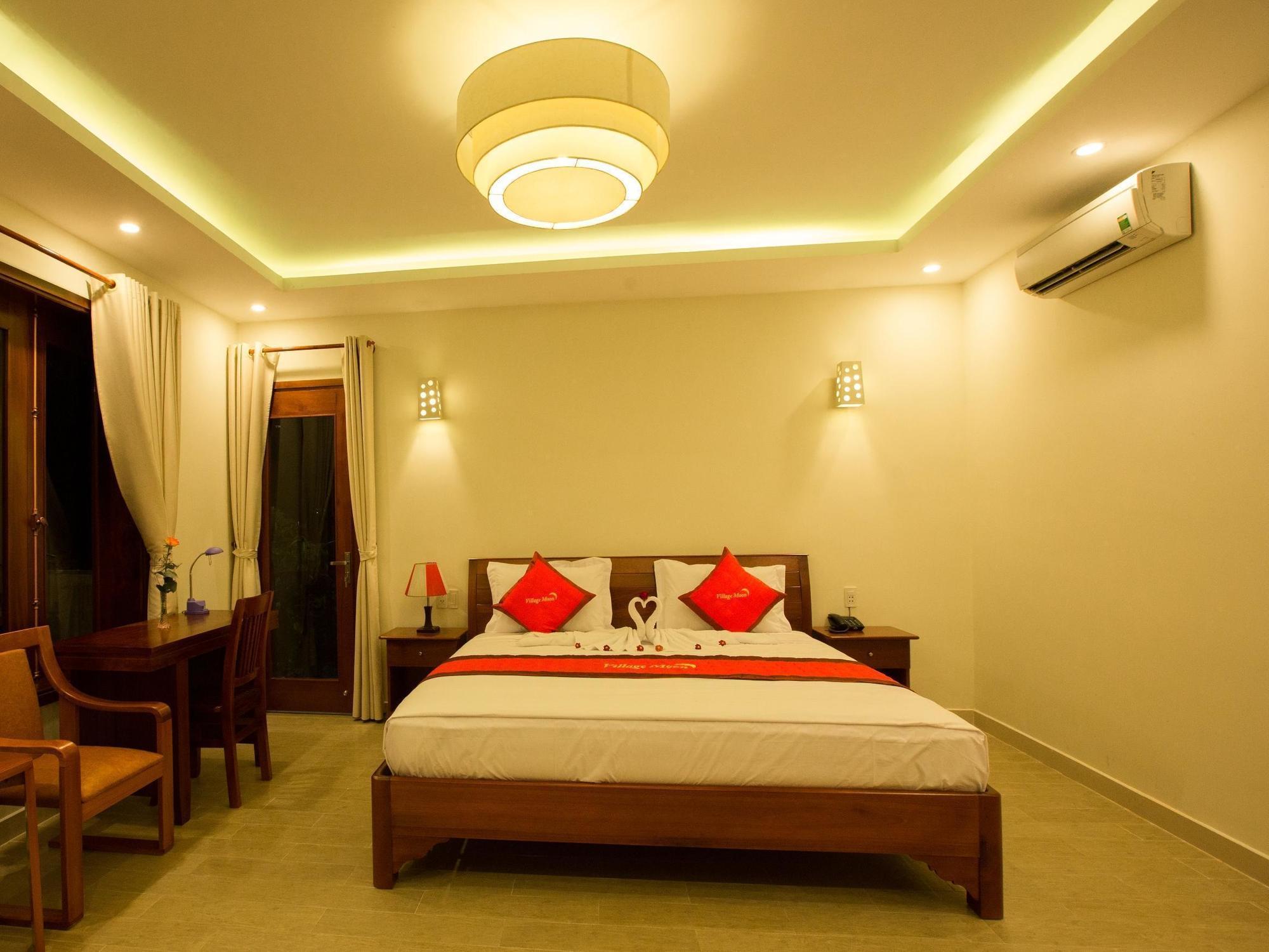 Village Moon Villa Хой Ан Екстериор снимка