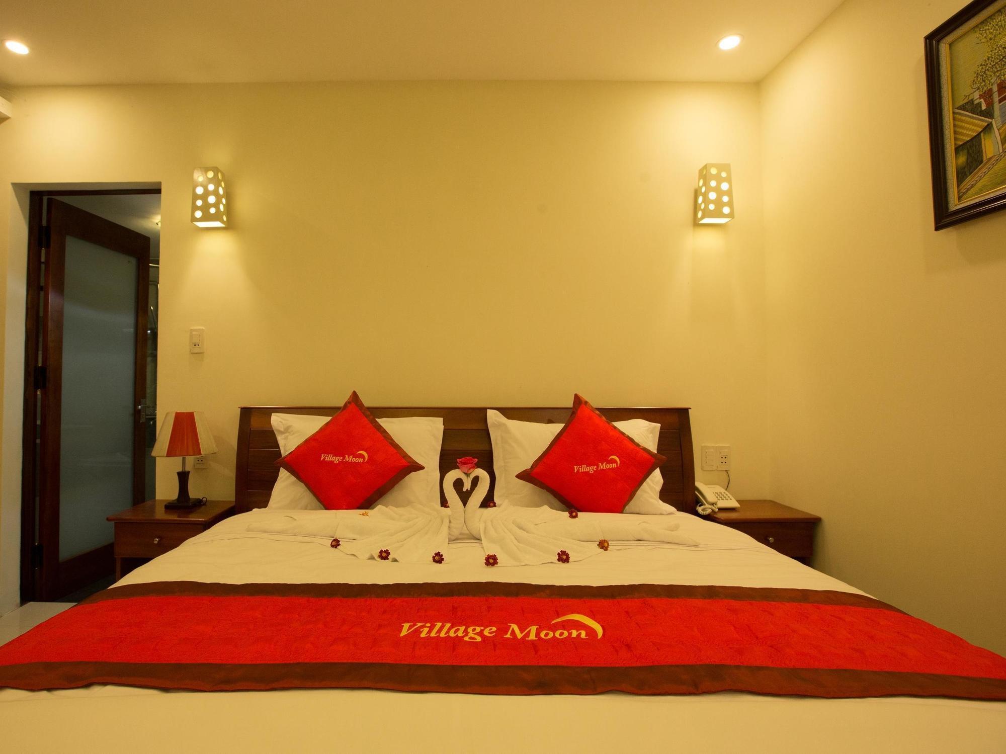 Village Moon Villa Хой Ан Екстериор снимка